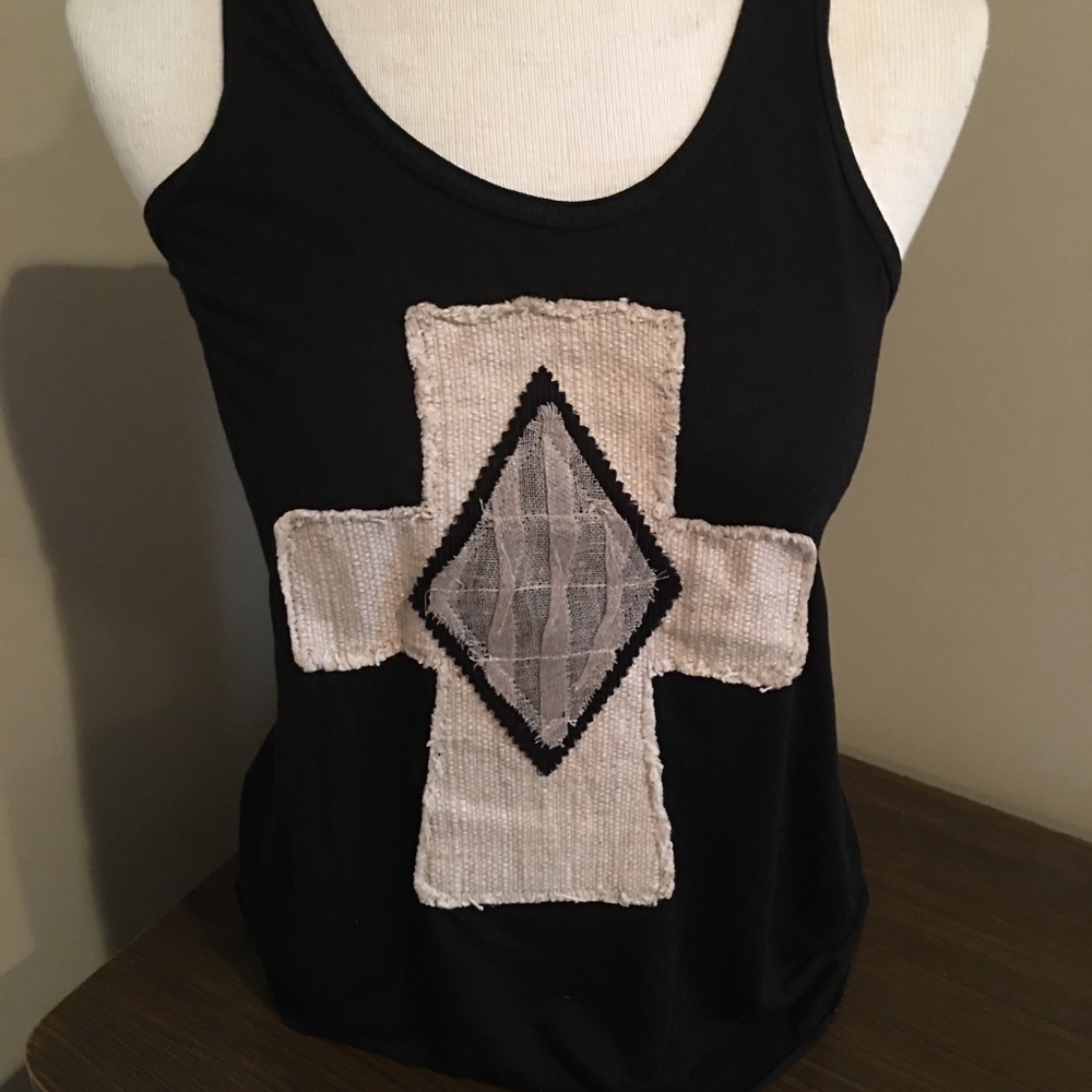 Black razor back tank